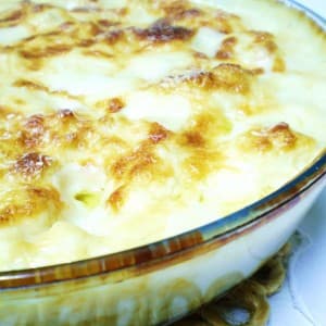 Batata assada com molho branco