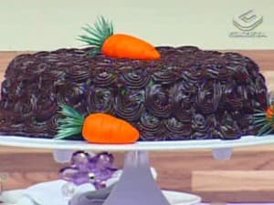 Bolo de cenoura com brigadeiro