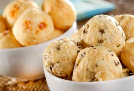 Pão de Queijo com Mix de Cogumelos