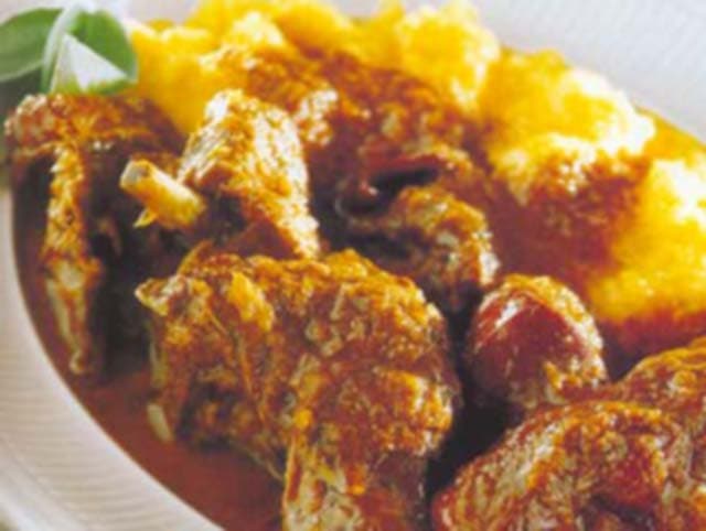 Coelho ao vinho com molho doce