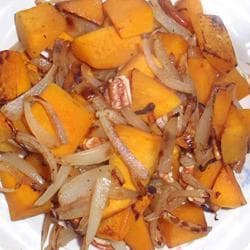 Abóbora refogada com noz pecã