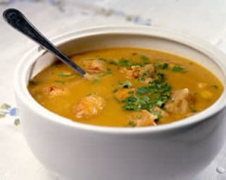 Caldo de Peixe à Brasileira