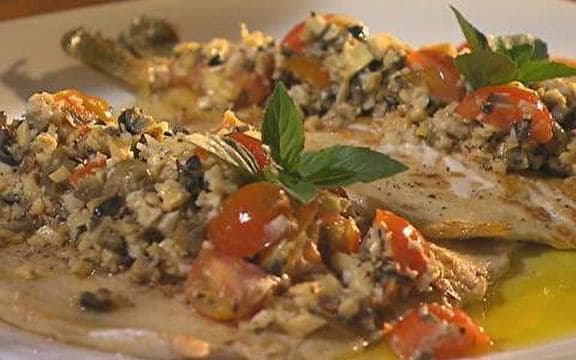 Truta ao molho mediterrâneo