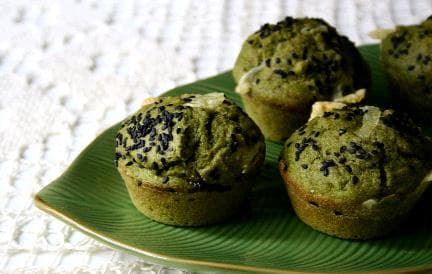 Muffins Integrais de Queijo e Espinafre