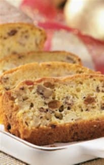 Pão de farelo e frutas