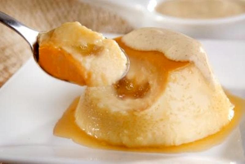 Pudim de Banana com Creme de Canela