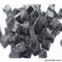 Bala de banana com chocolate