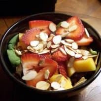 Salada de Morango e Espinafre