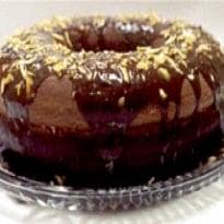 Bolo de Chocolate com Casca de Laranja