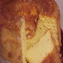 Bolo de fubá com erva-doce