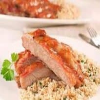 Costela grelhada com farofa de amendoim