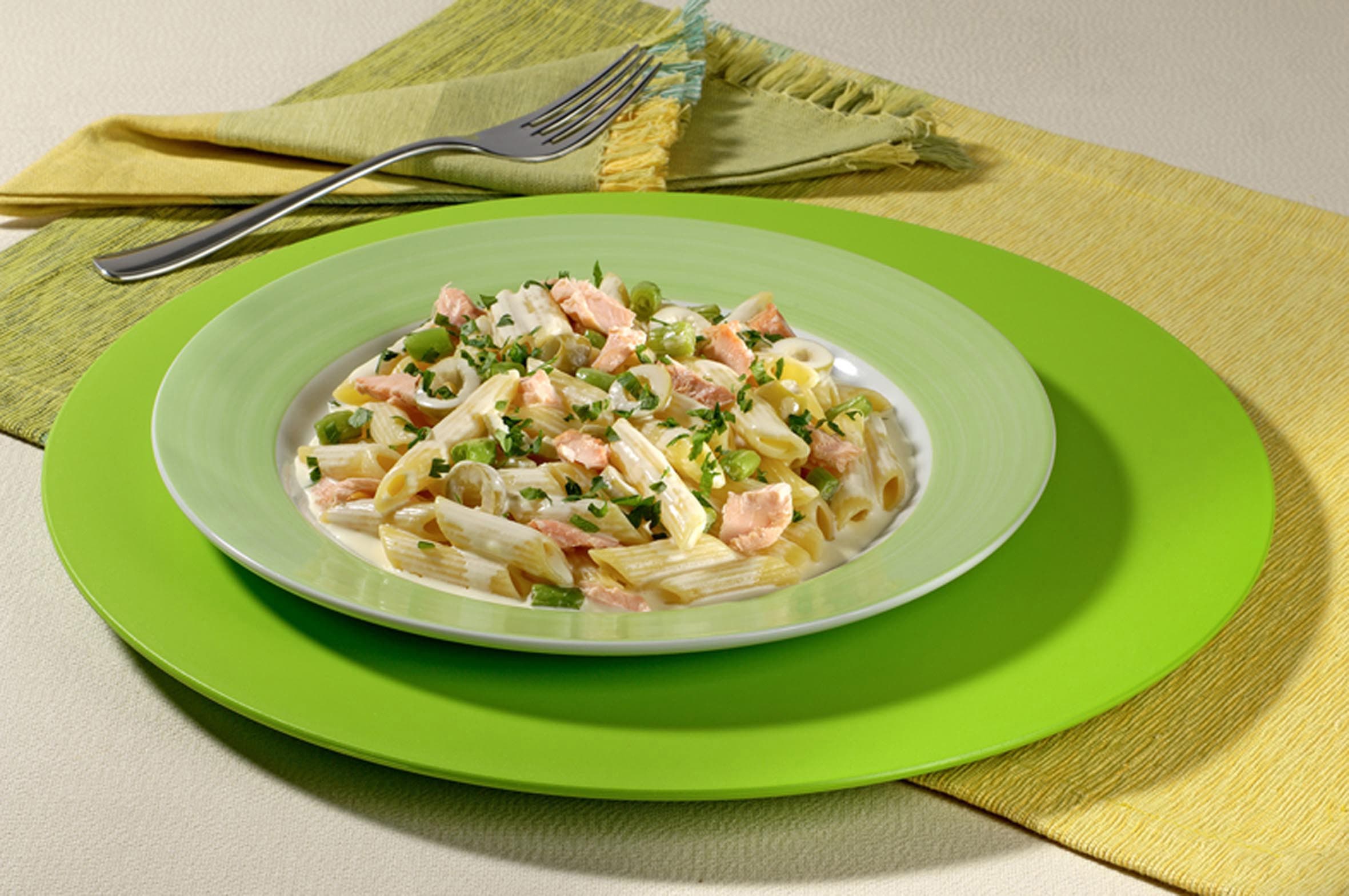 Macarrão ao Molho de Salmão com Vagem