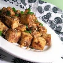 Tofu à moda tailandesa