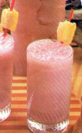 Batida de Abacaxi com Vinho