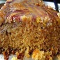 Bolo de banana com canela