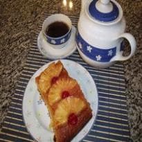 Bolo de Abacaxi bem caramelado