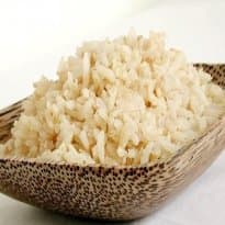 Arroz integral no microondas