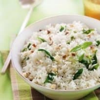 Arroz com espinafre e castanha