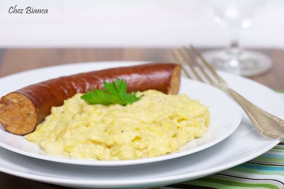 Purê de alho-poró e batatas (Papet Vaudois)