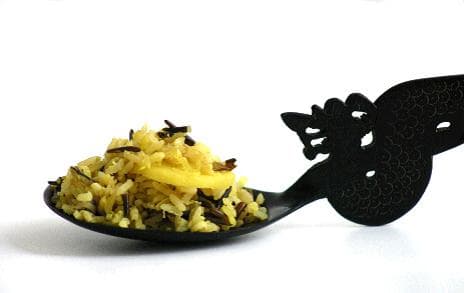 Arroz Integral com Maçã Verde e Cúrcuma