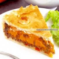 Torta de Carne com Cheddar