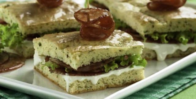 Pão de ló salgado Recheado
