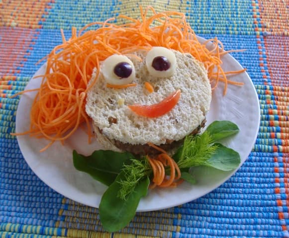 Sanduíche Divertido