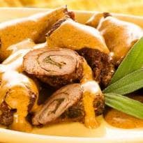 Filézinhos com molho de vinho