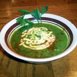 Sopa verde de legumes