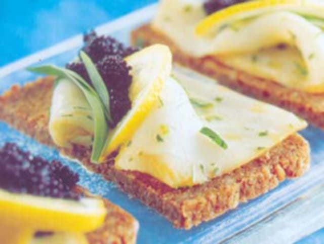 Caviar e Surubim com Estragão