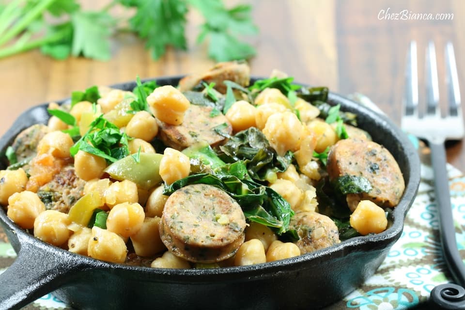 Grão-de-bico com linguiça e couve