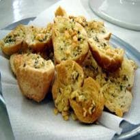 Torradinhas de provolone