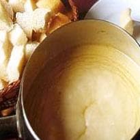 Fondue Neuchateloise