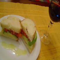 Sanduíche de Abacate