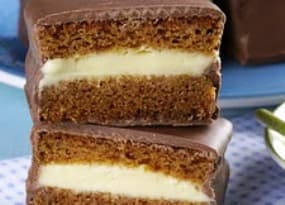 Pão de Mel com Recheio de Chocolate Branco