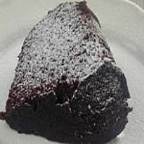 Bolo Chiffon de Chocolate (microondas)
