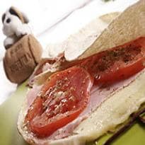 Beirute de presunto e queijo