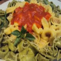 Capeletti ao Sugo do Edu Guedes