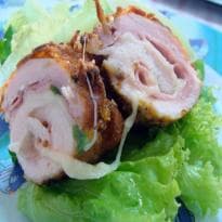 Rolês de Frango Recheado