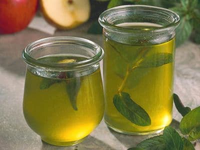 Geléia de Menta com Sumo de Maçã
