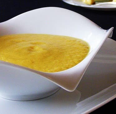 Sopa de Couve-Flor e Queijo