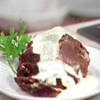 Fraudinha de Forno com Molho de Queijo