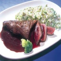 Alcatra Grelhada com Molho de Vinho Tinto