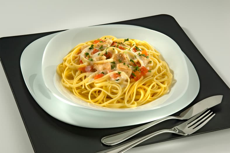 Spaghetti ao Molho Cremoso com Cação