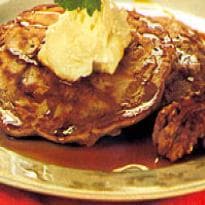 Panqueca com nozes e damasco