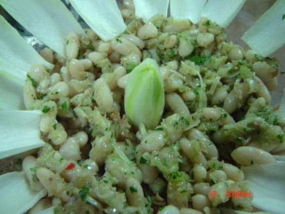Salada de bacalhau e feijão branco