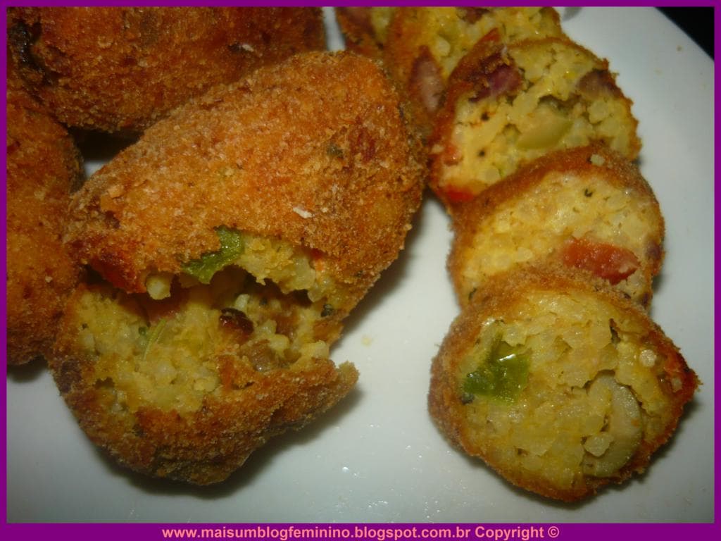 Bolinho de Arroz Carreteiro