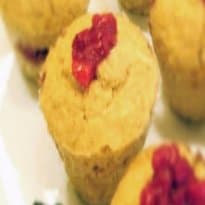 Muffins com Recheio de Morango