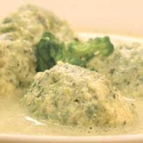 Quenelle de brócolis com peixe