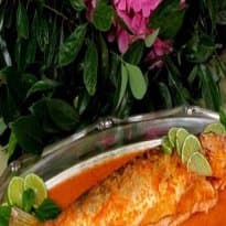 Dourado Assado ao Leite de Coco